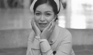 Bị tông tử vong khi dừng xe cứu người Bị tông tử vong khi dừng xe cứu người