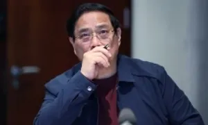 Thủ tướng: Xây nhà mới cho người dân vùng lũ trước Tết